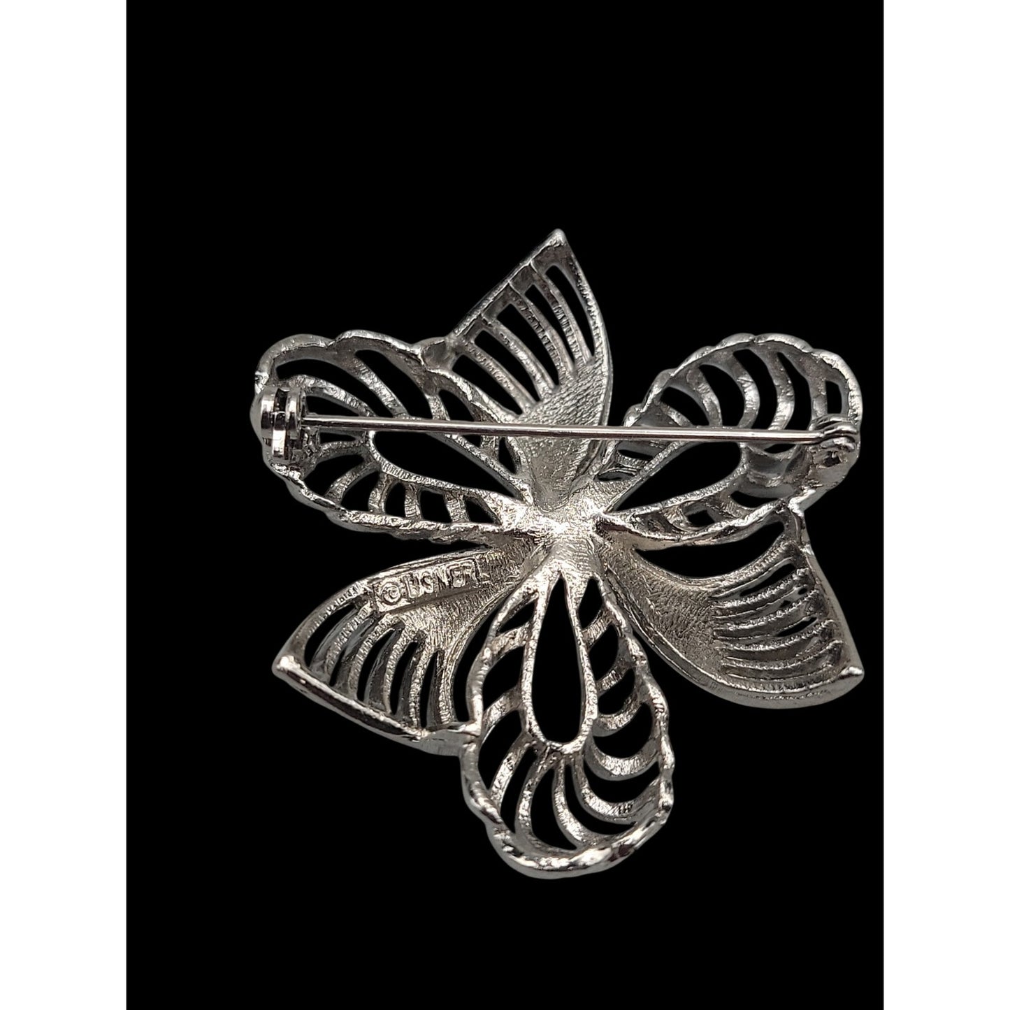 Vintage Lisner Bow Ribbon Brooch Pin Open Metal Work Textured Silver Tone