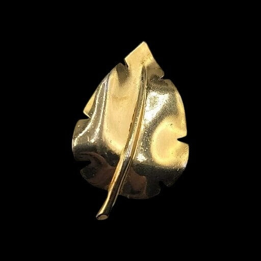 Crown Trifari Leaf Pin Brooch Vintage 1940s Polished Gold Plated Rare Find