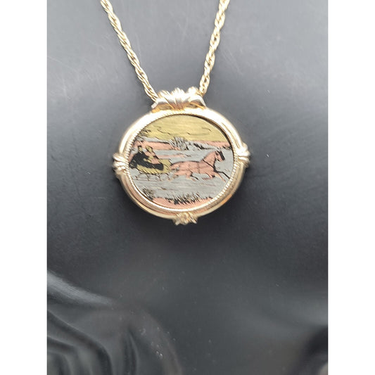 Vintage 1982 Avon Country Christmas Pendant Necklace 18" Gold Tone Chain