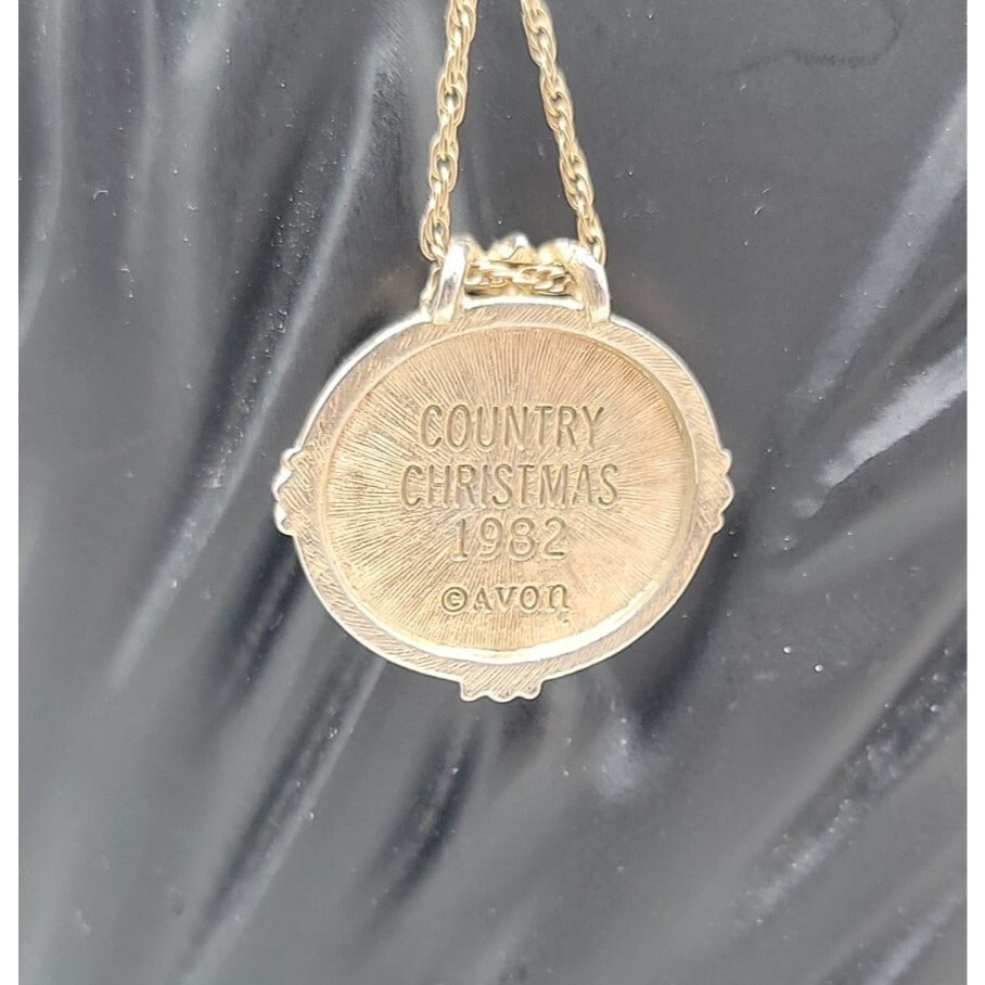 Vintage 1982 Avon Country Christmas Pendant Necklace 18" Gold Tone Chain