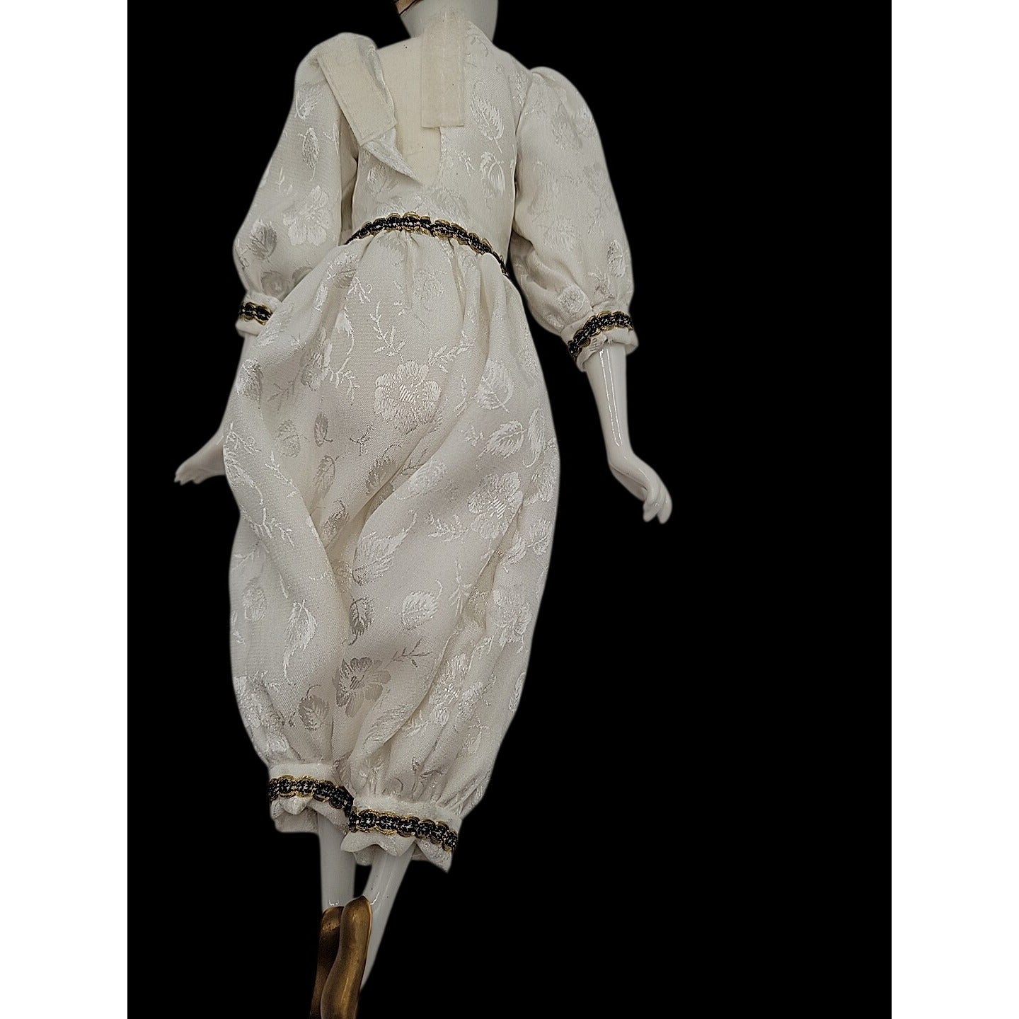 VTG Italian Harlequin Pierrot Porcelain Doll Collectors Gold White Clothes 14"