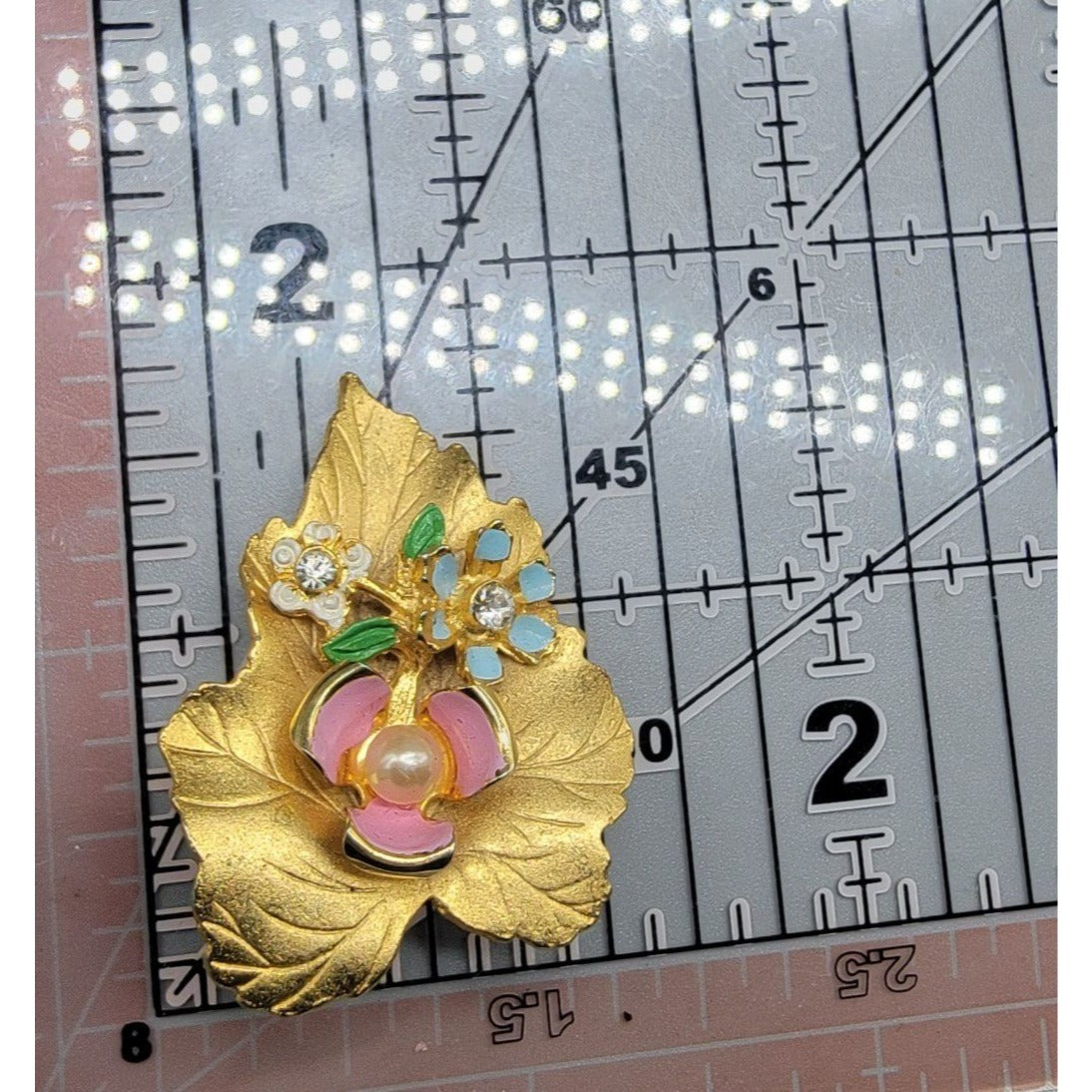 Vintage Floral Lily Pad Brooch Enamel Rhinestones Faux Pearl Gold Tone 1950s