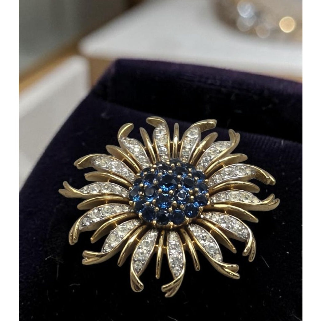 Vintage Crown Trifari Alfred Philippe Blue Crystal Chrysanthemum Flower Brooch