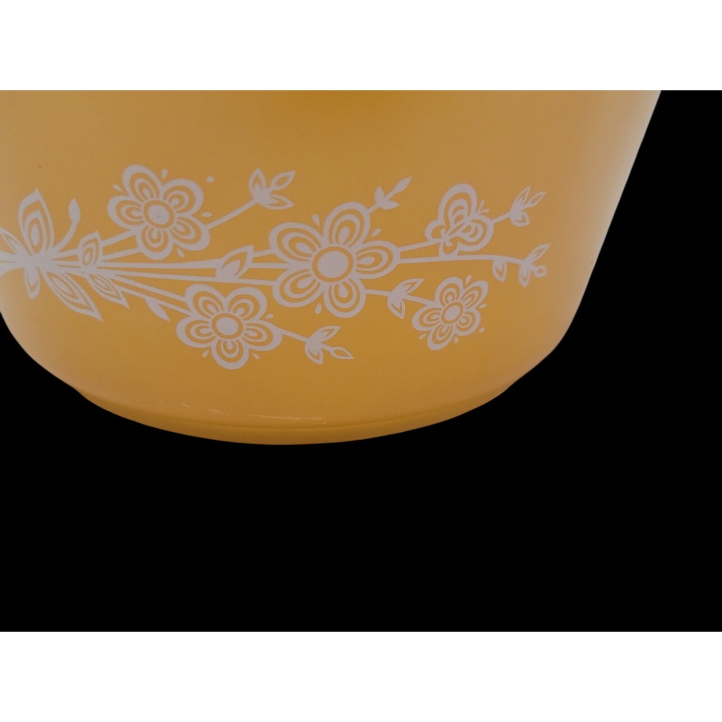 Pyrex Dish 474-B Butterfly Gold 2 Round Casserole 1979 Yellow 1.5 Qt No Lid Vtg