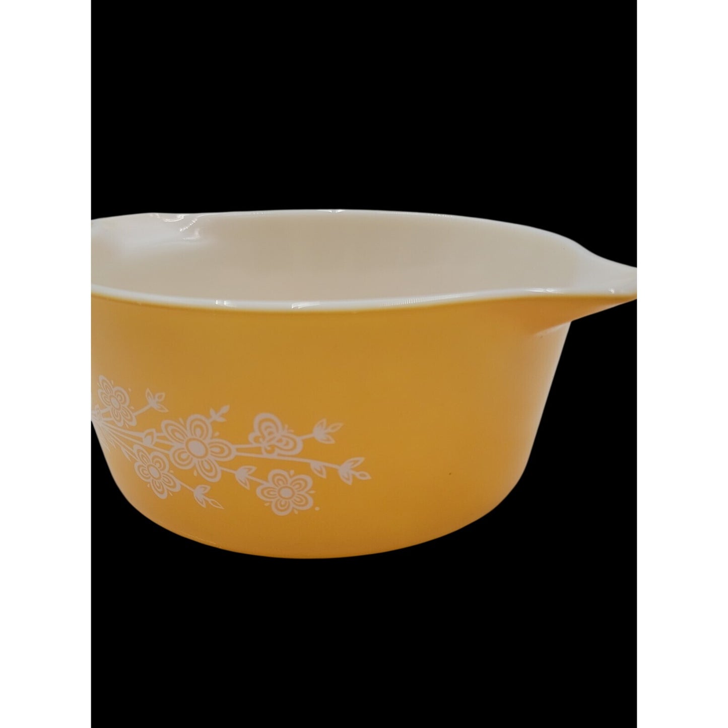 Pyrex Dish 474-B Butterfly Gold 2 Round Casserole 1979 Yellow 1.5 Qt No Lid Vtg