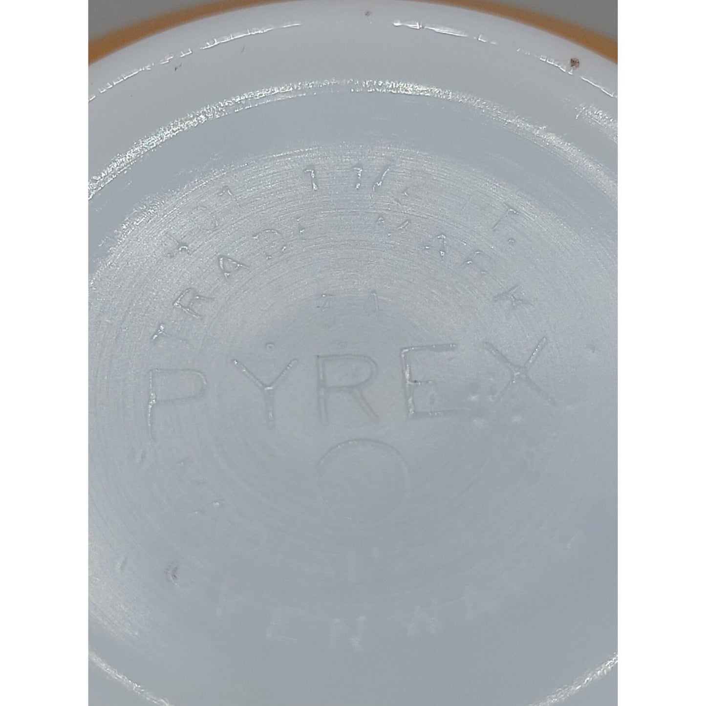 Pyrex Cinderella 407 Old Orchard Brown Nesting Bowl 1.5 PT Ovenware Vintage 1974