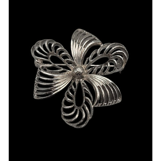 Vintage Lisner Bow Ribbon Brooch Pin Open Metal Work Textured Silver Tone
