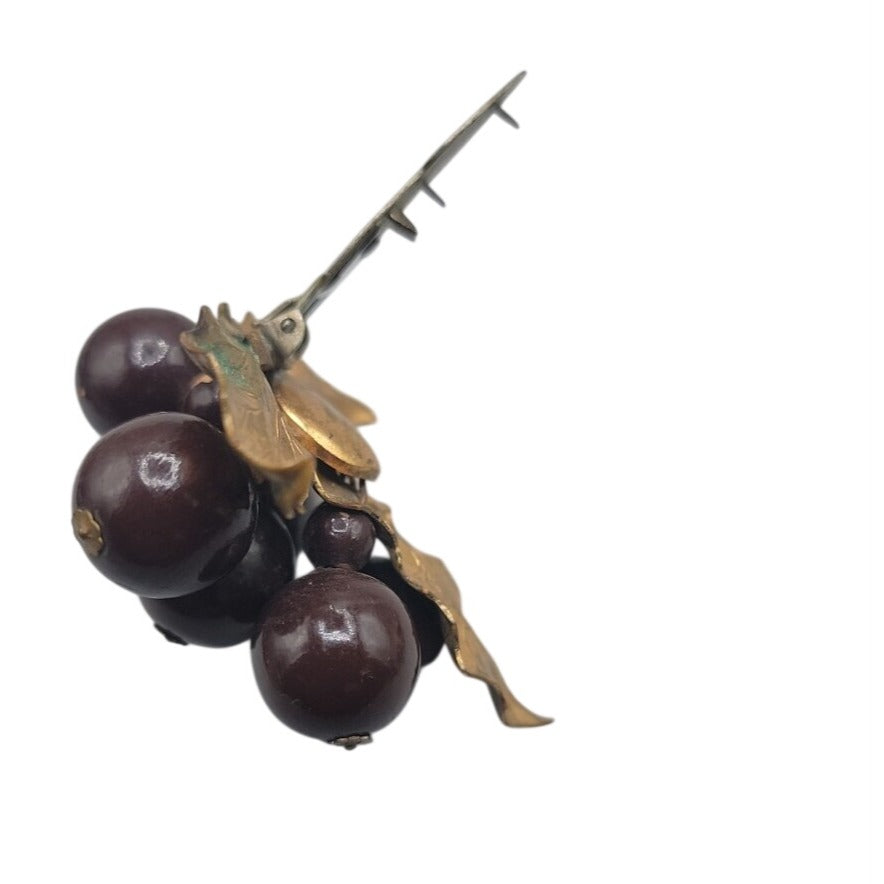 Vtg 1930s Wood Grape Cluster Fur/Dress Clip Art Deco Brass Leaf Chocolate Brown