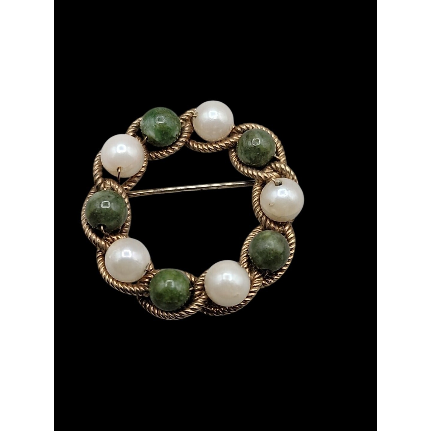 Vintage A-Z 1/20 12k Jade & Pearl Brooch Twisted Yellow Gold Filled Frame