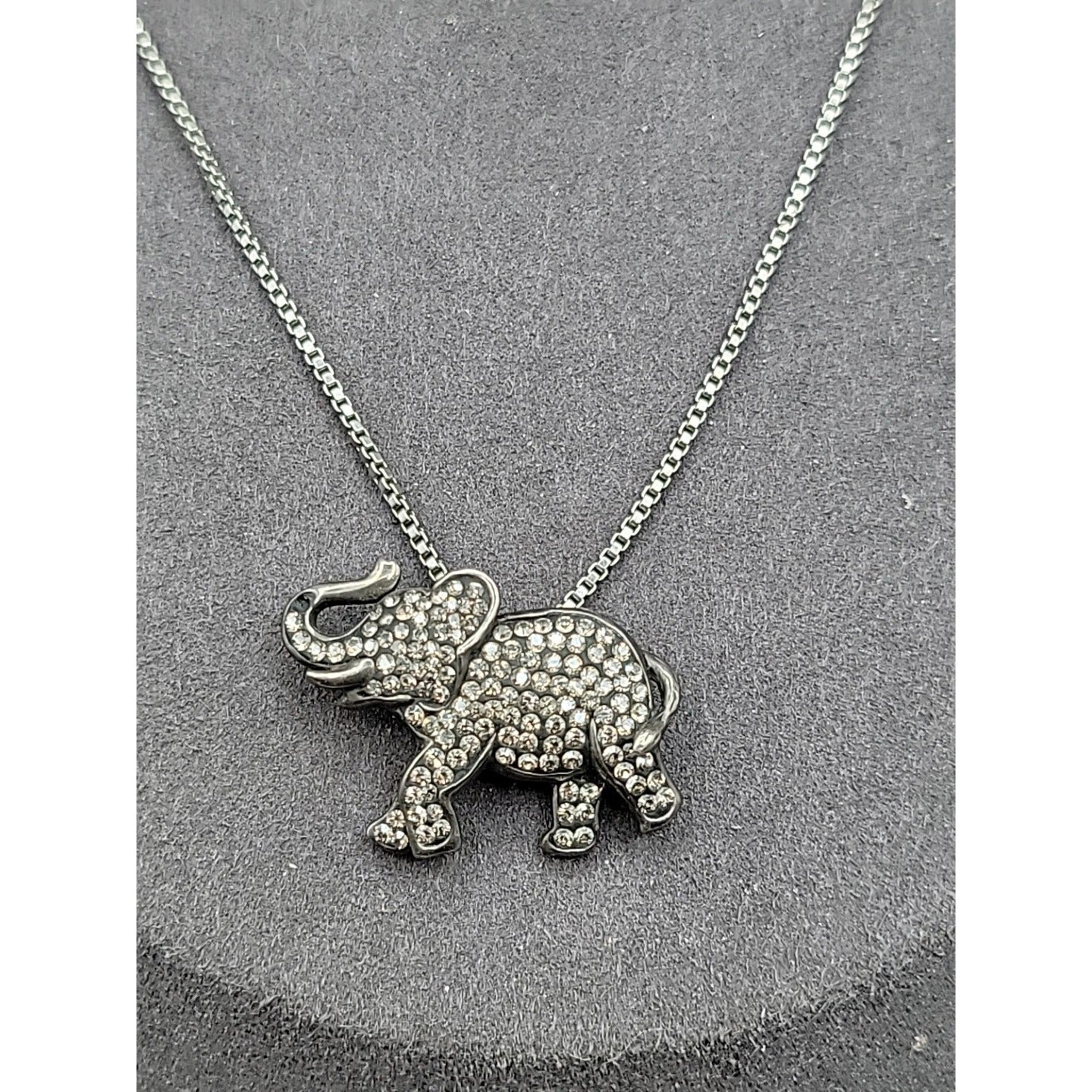 Vintage Sterling Silver AU Gray Crystal Elephant Pendant Necklace 18" 925 Chain