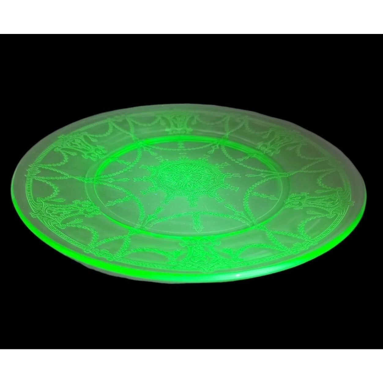 VTG Anchor Hocking Uranium Cameo Ballerina Dinner Plate Green Depression Glass