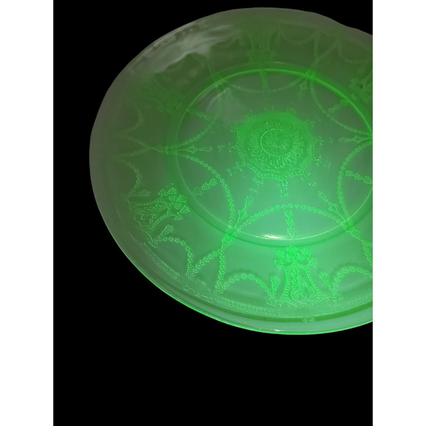 VTG Anchor Hocking Uranium Cameo Ballerina Dinner Plate Green Depression Glass