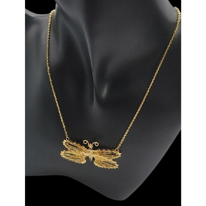 3-D Butterfly Necklace 18" Chain Ladies Gold-Tone