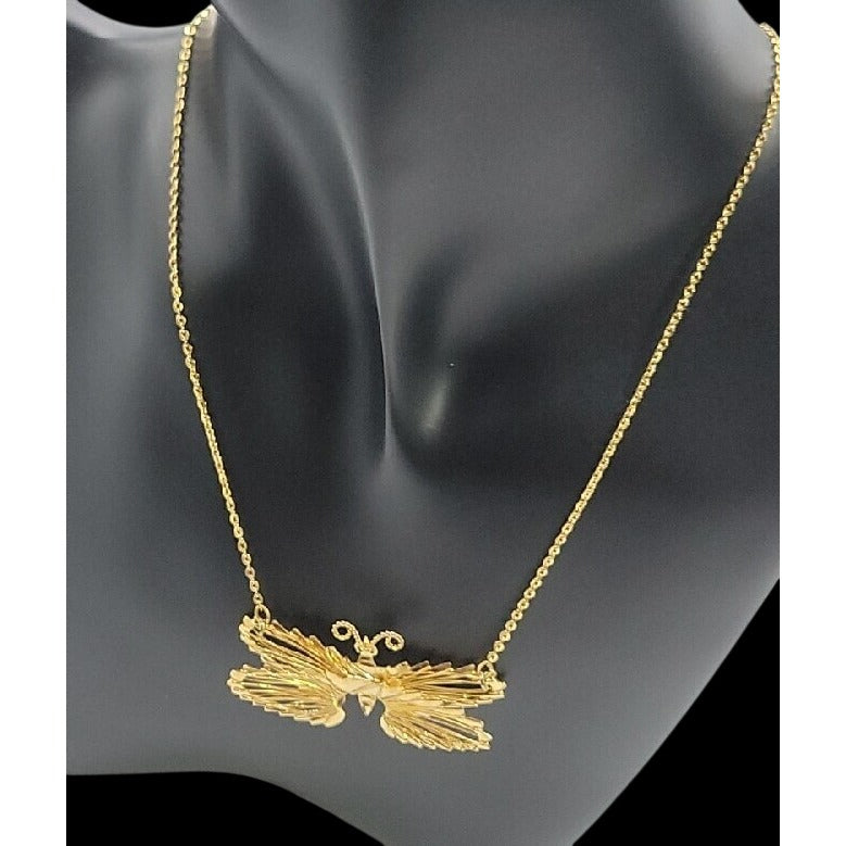 3-D Butterfly Necklace 18" Chain Ladies Gold-Tone