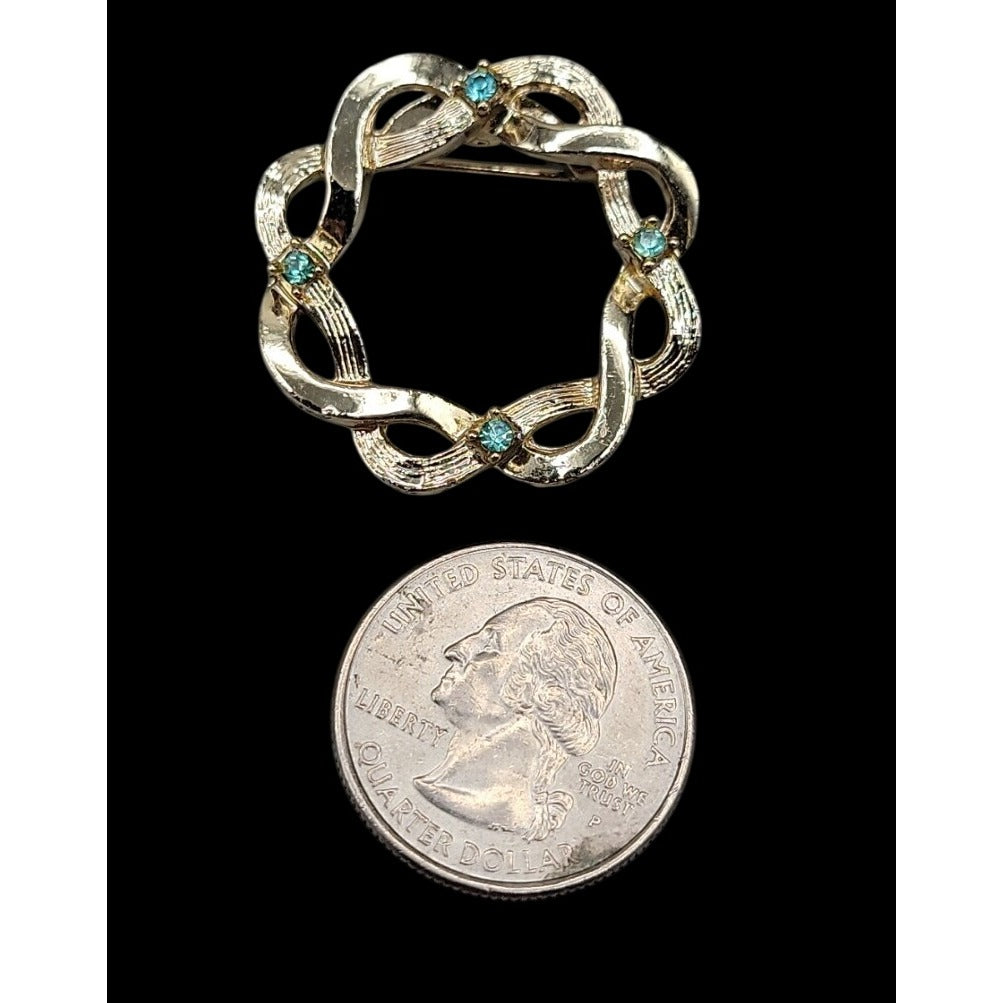 Gerrys Twisted Wreath Brooch Vintage Aurora Borealis Rhinestone Accents Pin