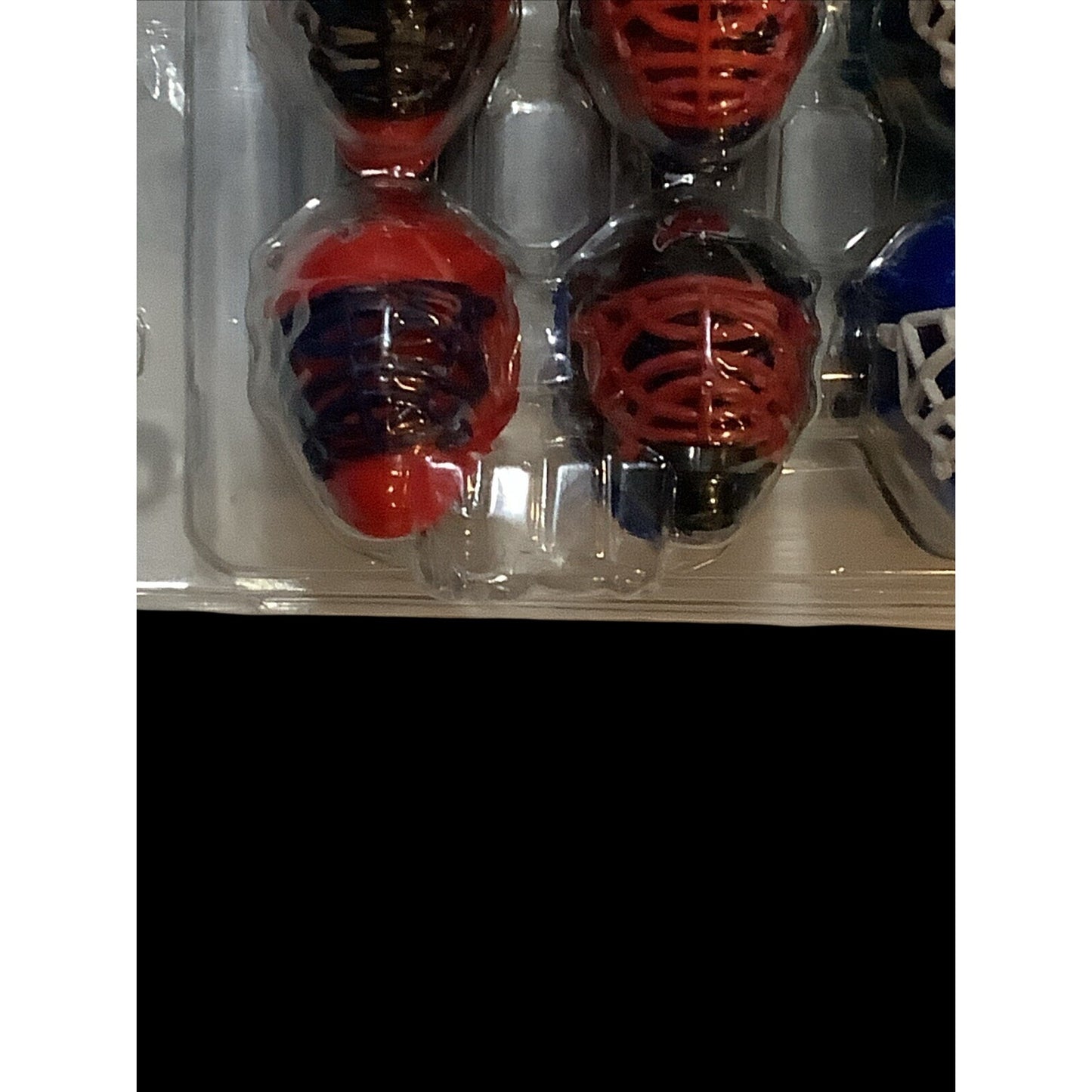 NHL Franklin Goalie Mask Tracker Set 15 Collectible Mini Helmets