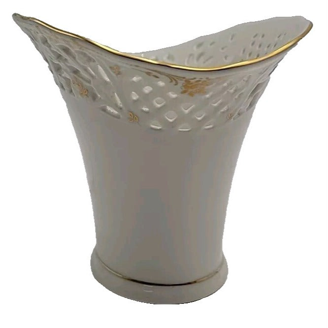 Oscar De La Renta TEAROSE Vase Reticulated Vase West Germany Fine China UH 102