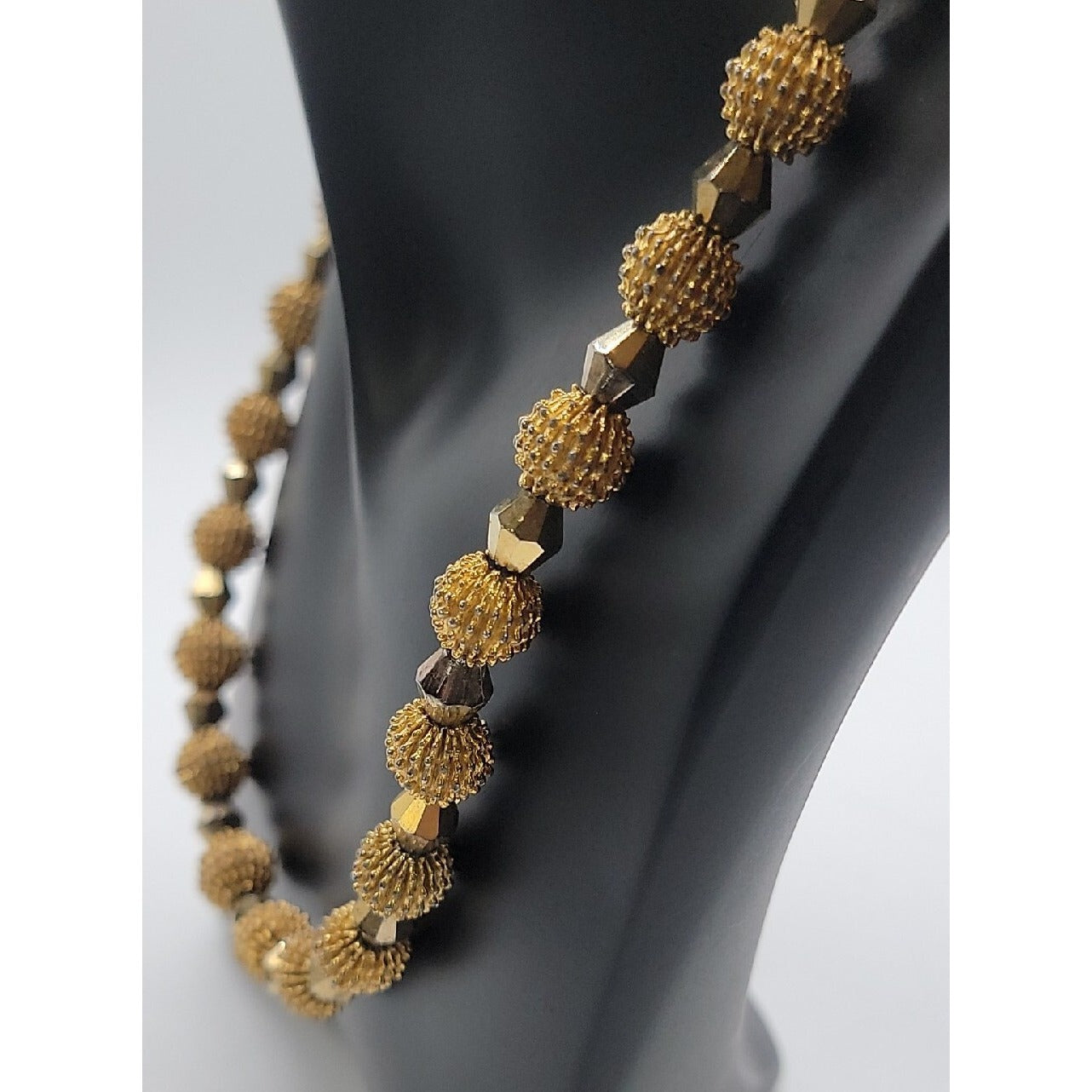 Crown Trifari Spiked Ball Choker Necklace Gold Tone 16" Vtg Alfred Philippe