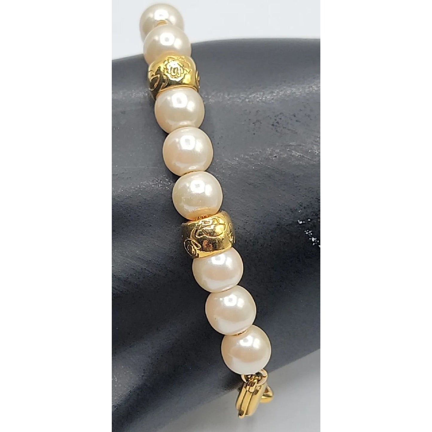 Vintage LCI Liz Claiborne Faux Pearl Gold Tone Bead Bracelet 1990s 7.5" Cable