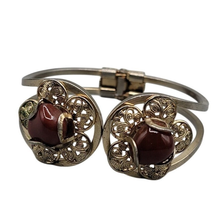 Juliana D&E Carnelian Cabochon Filigree Gold Tone Clamper Cuff Bracelet Vintage
