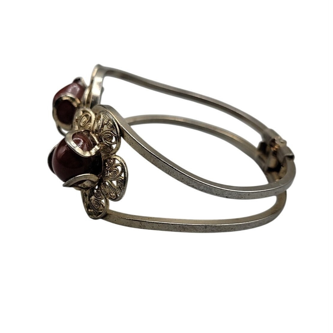 Juliana D&E Carnelian Cabochon Filigree Gold Tone Clamper Cuff Bracelet Vintage