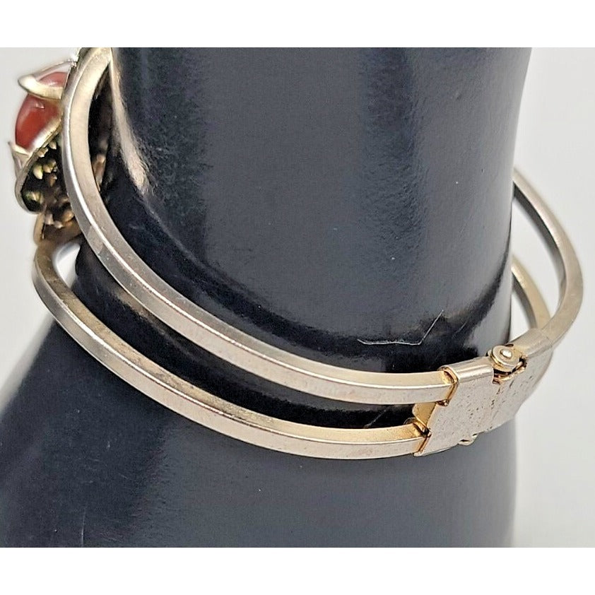 Juliana D&E Carnelian Cabochon Filigree Gold Tone Clamper Cuff Bracelet Vintage