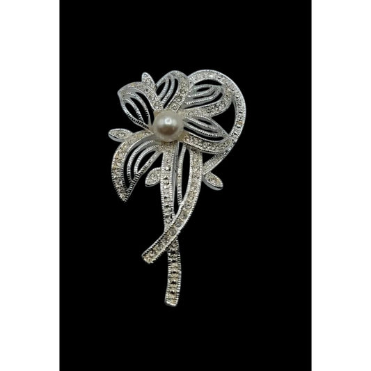 Vintage Napier Flower Brooch Pin Silver Tone Rhinestone Flower On Stem Brooch