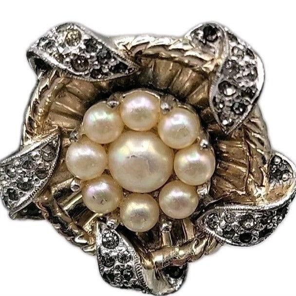 Vintage Jomaz Signed Clip On Earrings Cultured Pearls Patent # Early Design