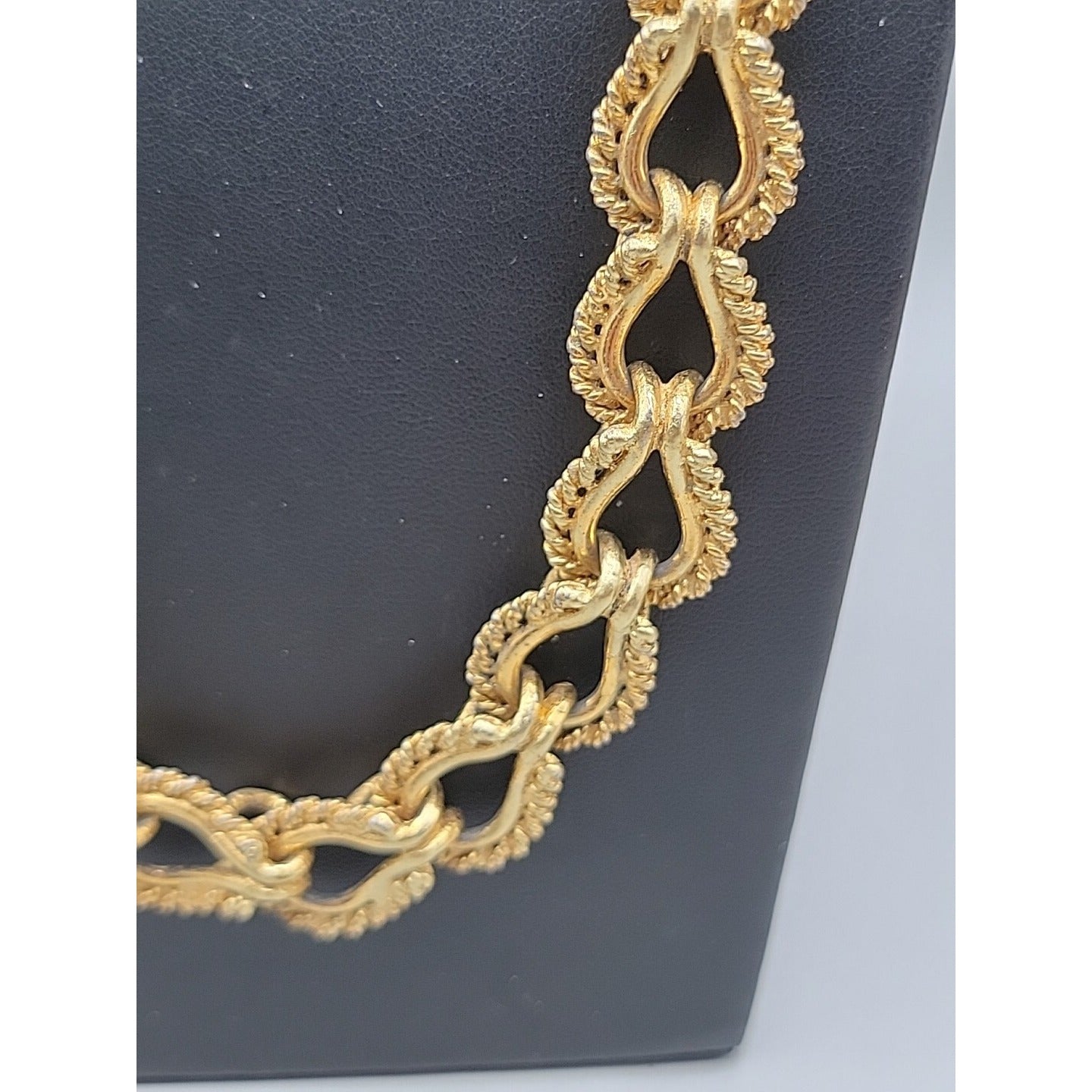 KJL 1980s Twisted Rope Necklace 30" Link Chain Gold Plated VTG Kenneth Jay Lane