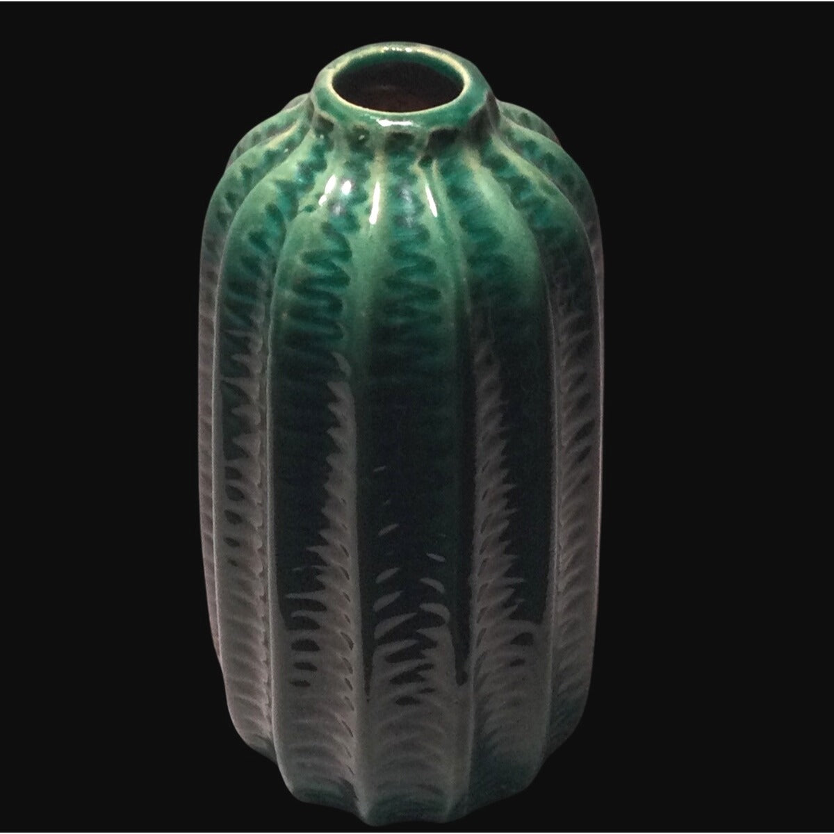 Blue Mountain Pottery Fluted Vase Drip Glazed Zig Zag Pattern Lotus Style 9"