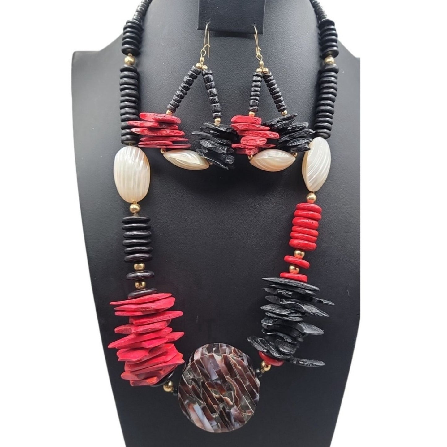 Boho Style Large Shell Pendant Necklace & Earrings Red Black Wood White Glass