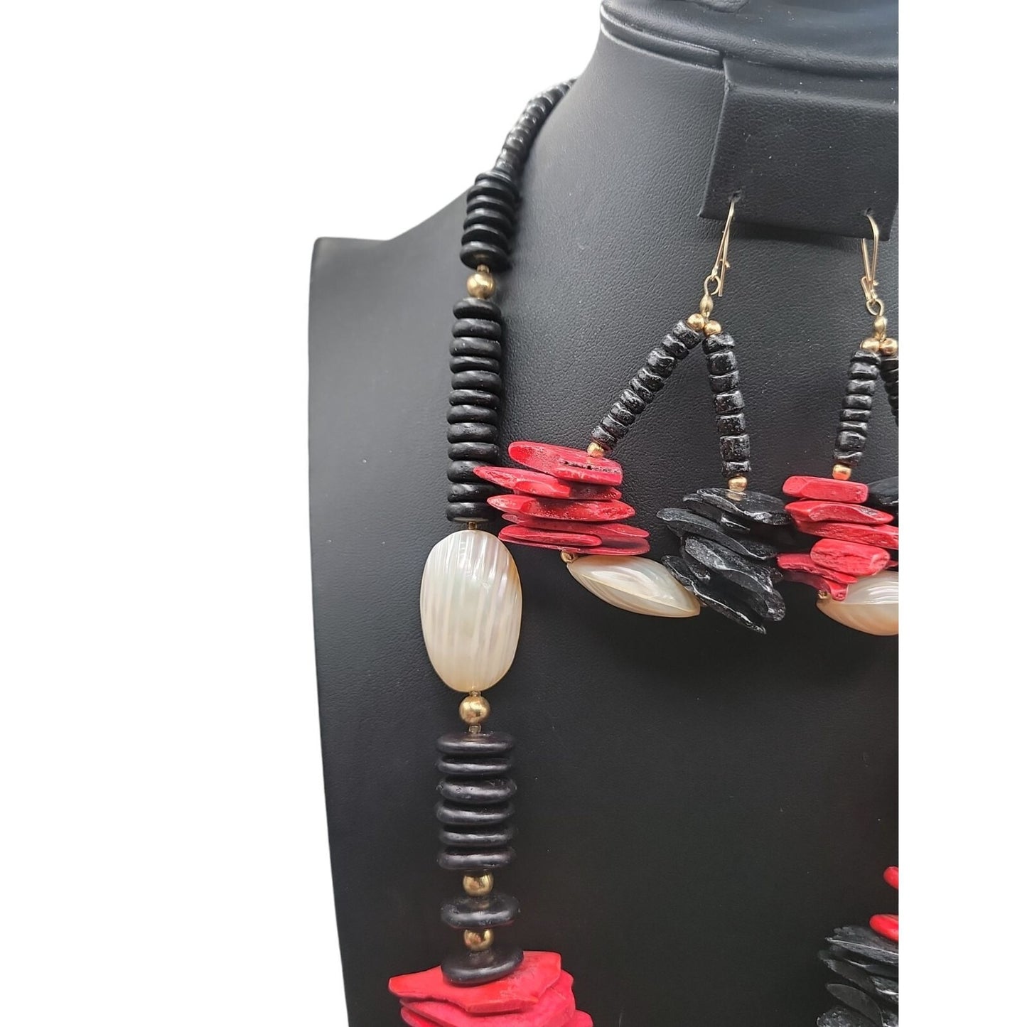 Boho Style Large Shell Pendant Necklace & Earrings Red Black Wood White Glass