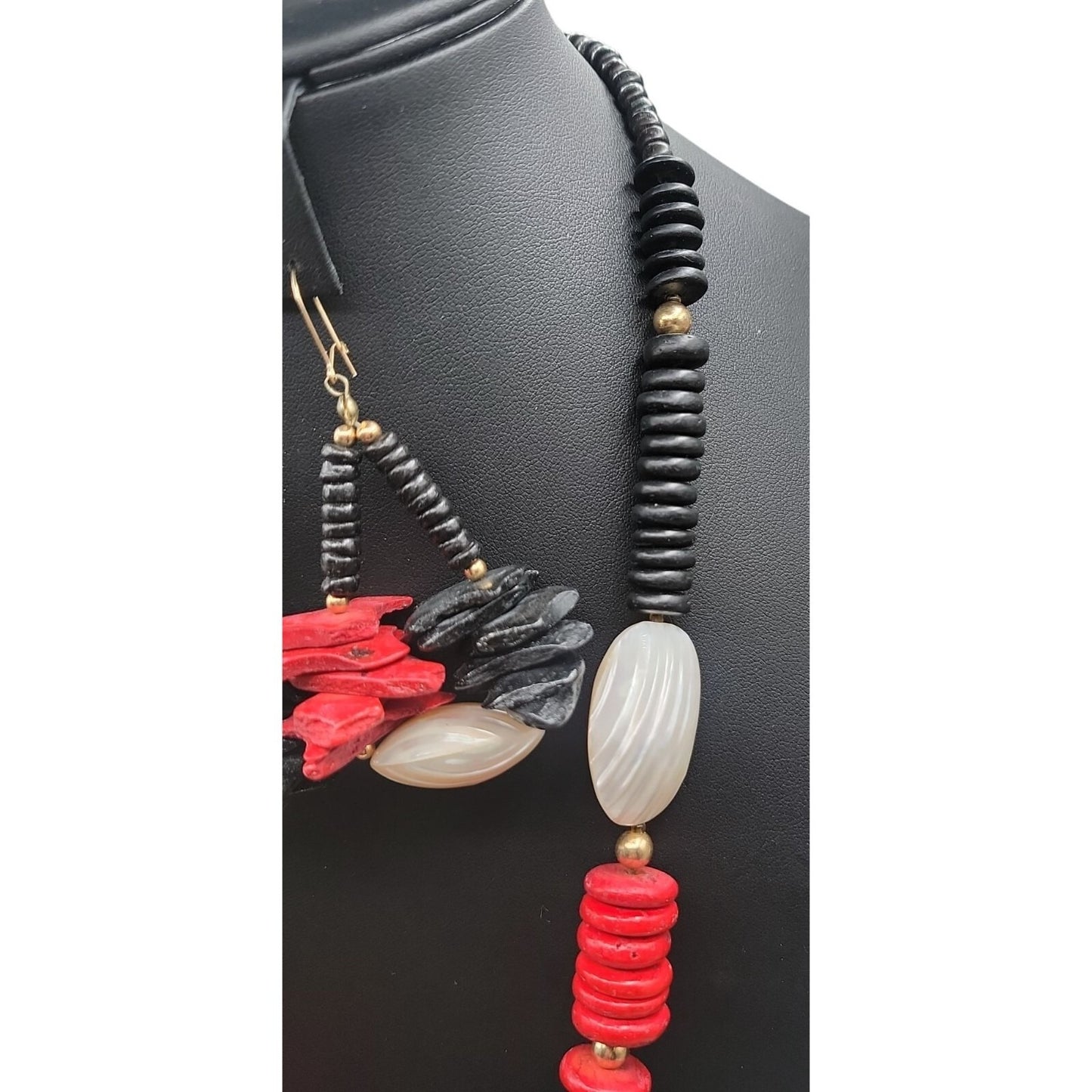 Boho Style Large Shell Pendant Necklace & Earrings Red Black Wood White Glass