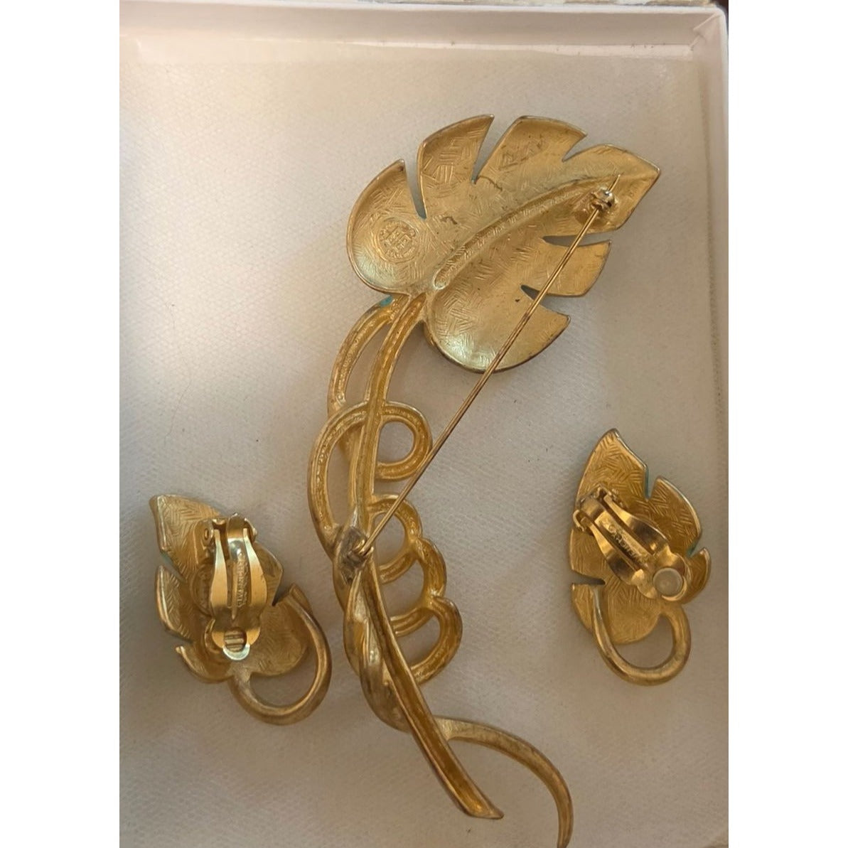 Vintage Givenchy Bird of Paradise Parure Set Leaf Brooch & Clip On Earrings