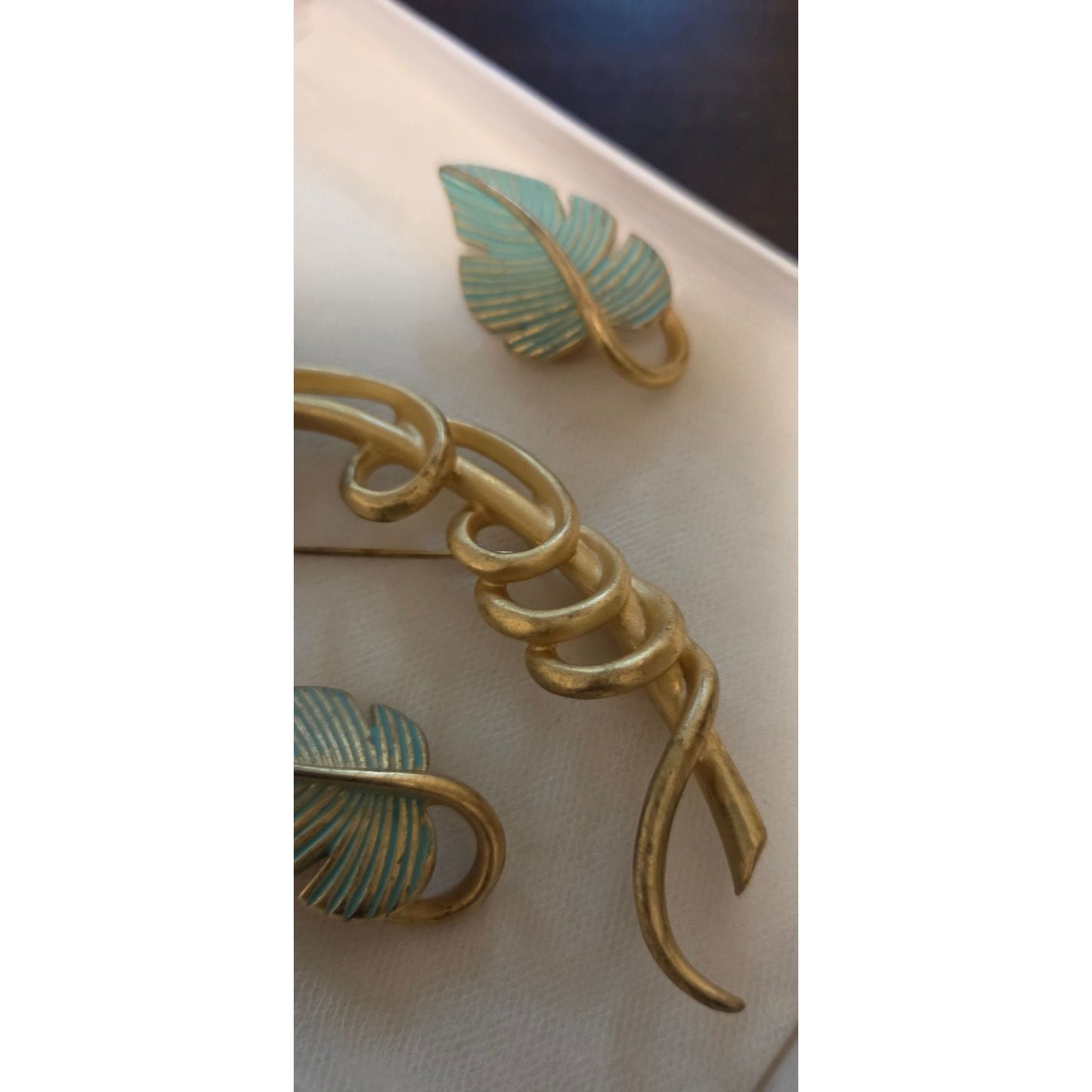 Vintage Givenchy Bird of Paradise Parure Set Leaf Brooch & Clip On Earrings