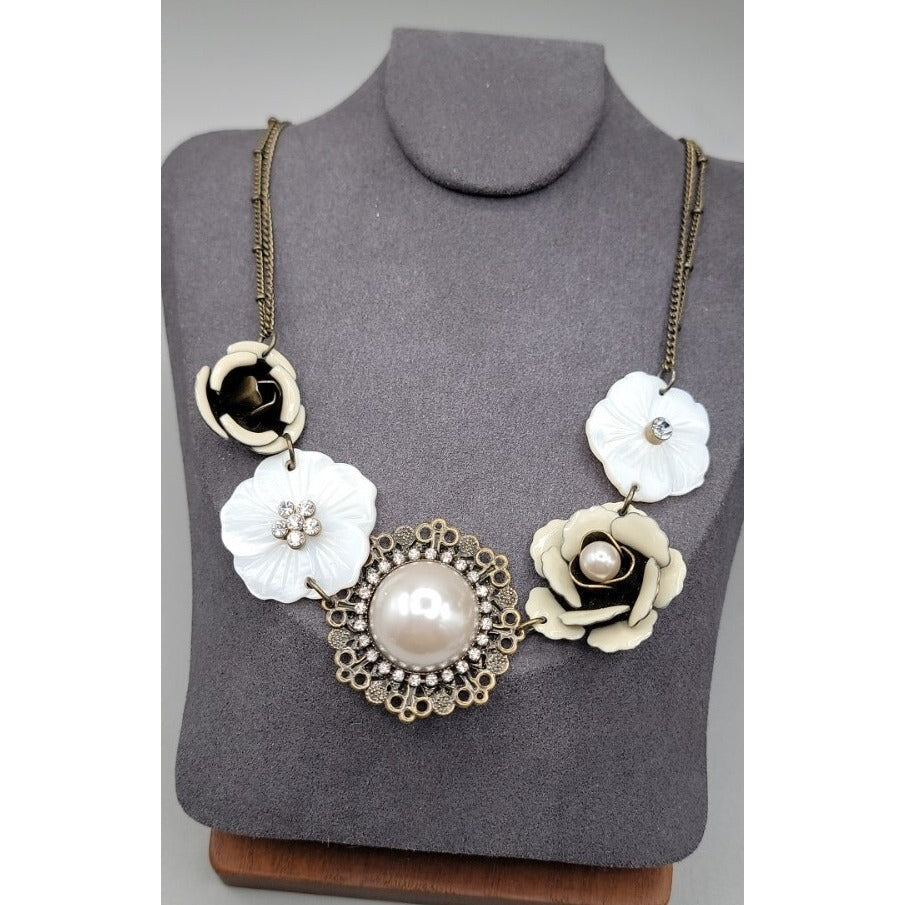 Park Lane Statement Necklace J'adore Flower & Mother Of Pearl 20" Vintage