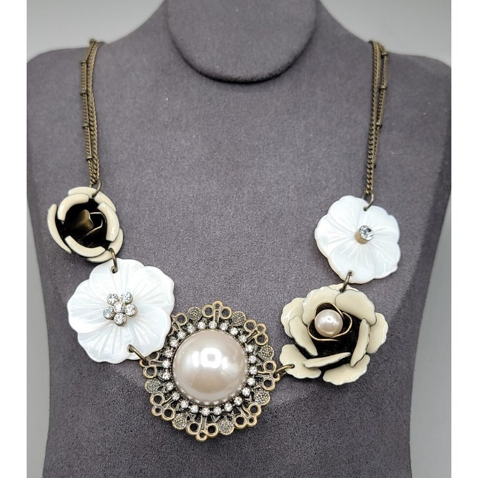 Park Lane Statement Necklace J'adore Flower & Mother Of Pearl 20" Vintage