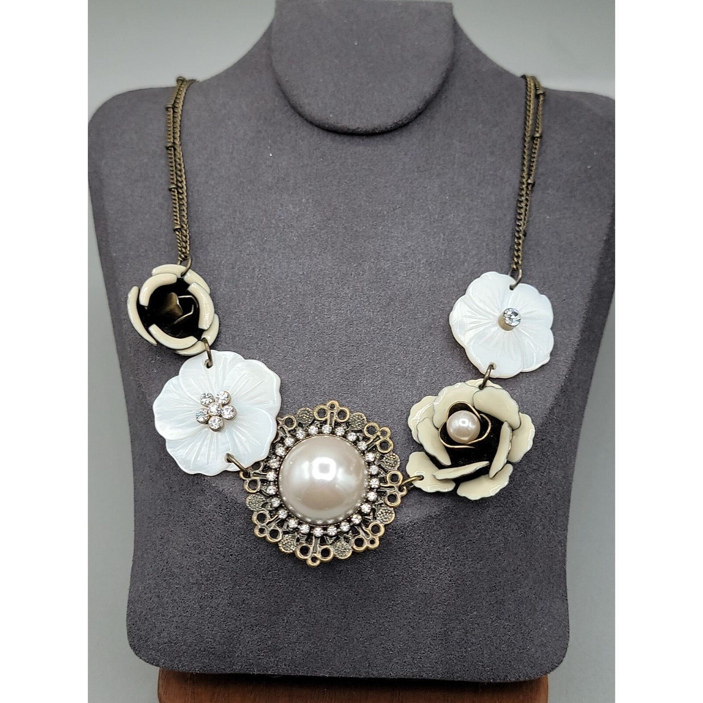 Park Lane Statement Necklace J'adore Flower & Mother Of Pearl 20" Vintage