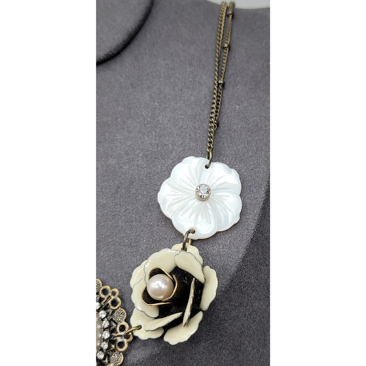 Park Lane Statement Necklace J'adore Flower & Mother Of Pearl 20" Vintage
