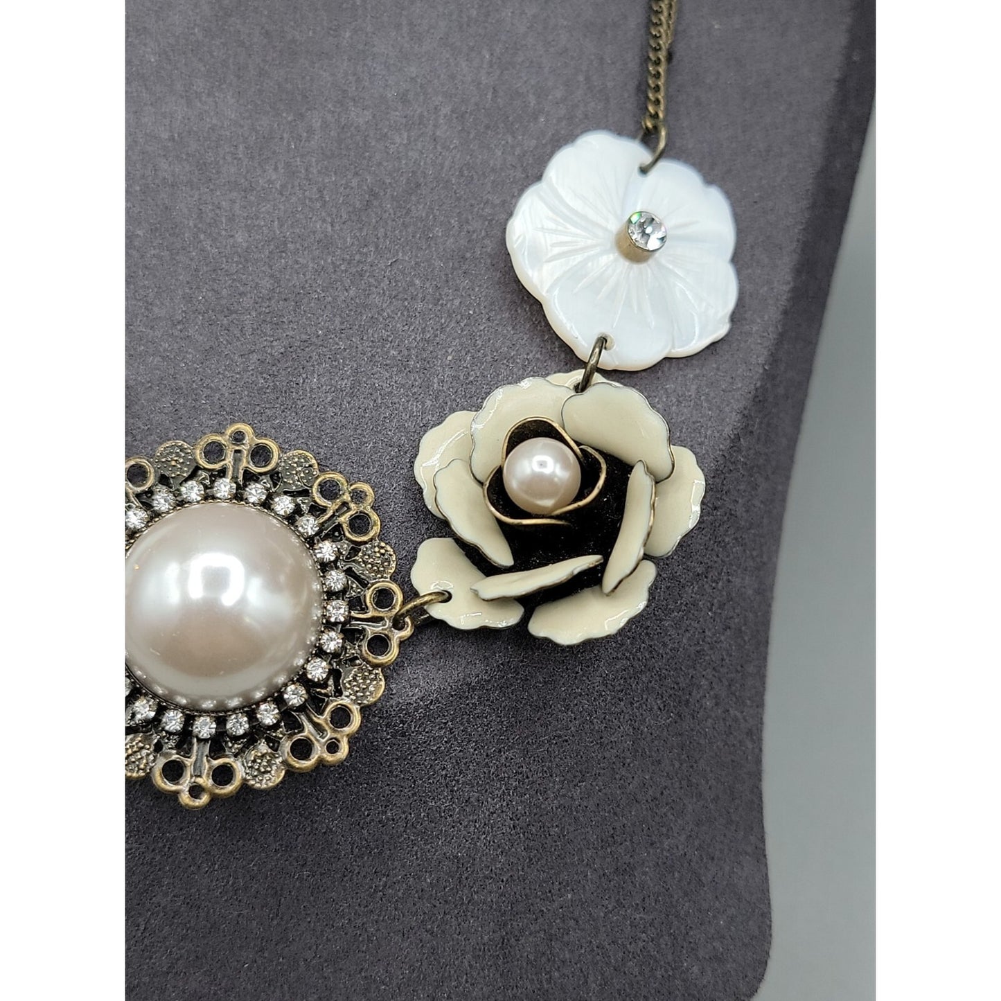 Park Lane Statement Necklace J'adore Flower & Mother Of Pearl 20" Vintage