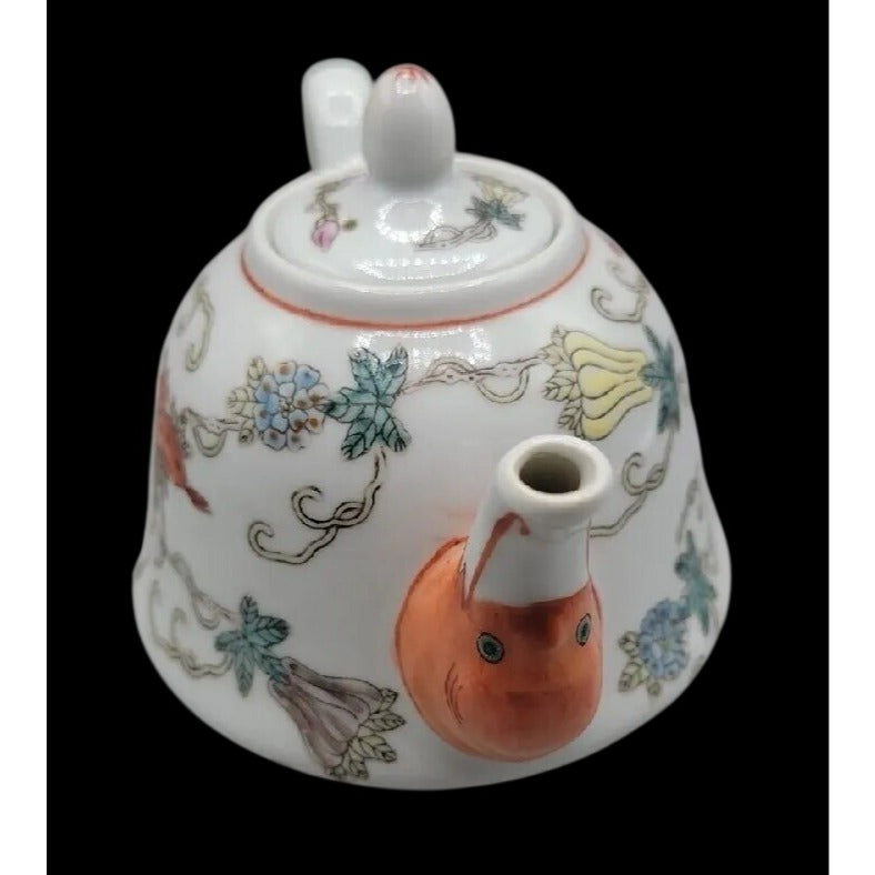 Vintage Chinese Jingdezhen Teapot Porcelain Hand Painted Butterfly Famille