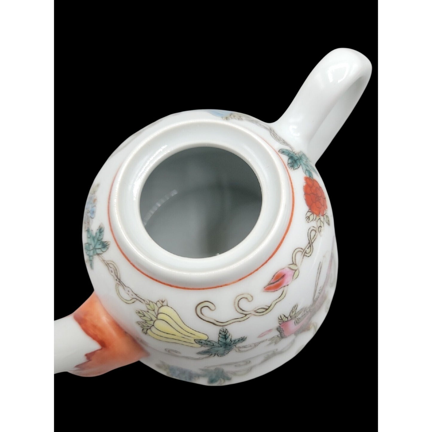 Vintage Chinese Jingdezhen Teapot Porcelain Hand Painted Butterfly Famille