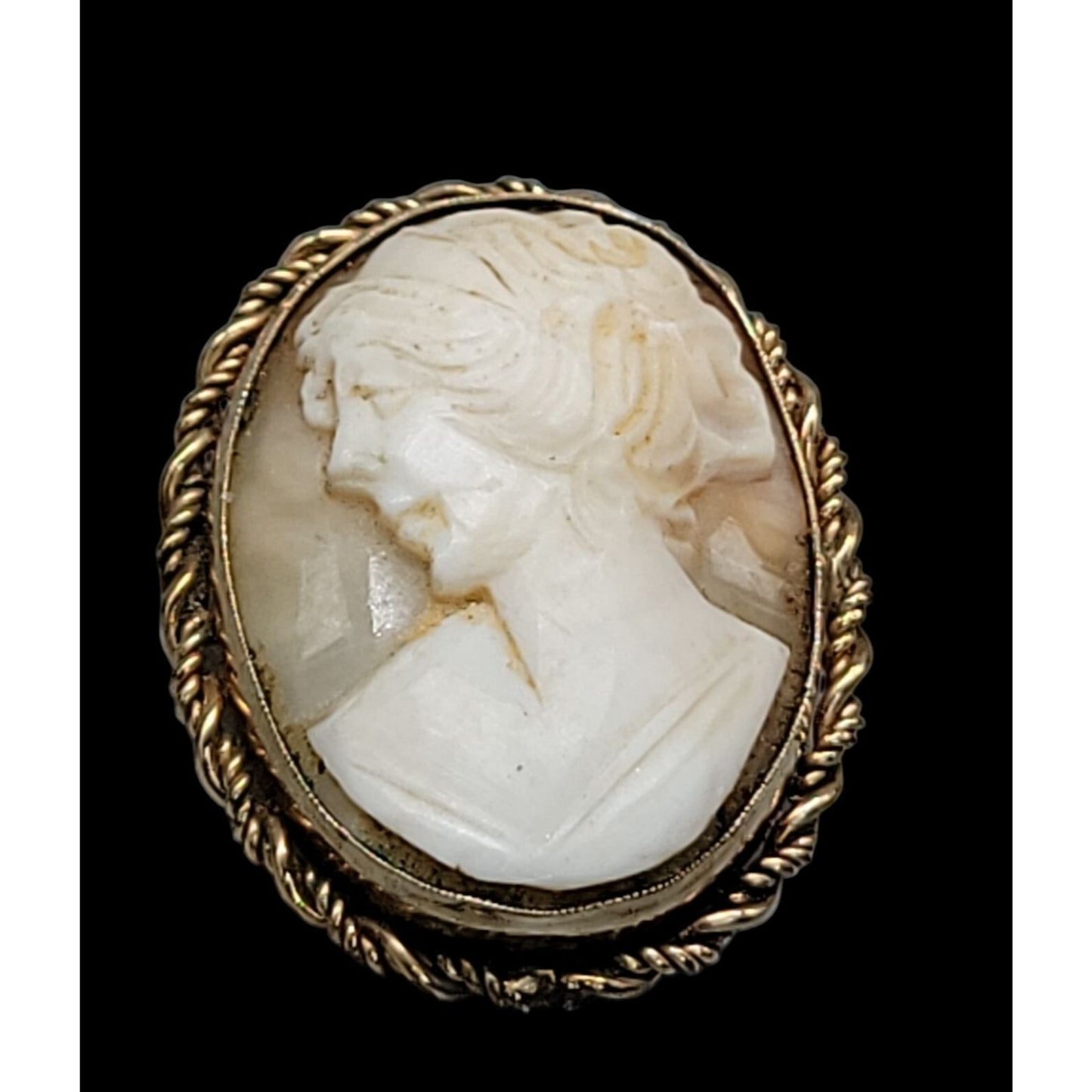 Rolyn 12kgf Carved Shell Cameo Brooch Pendant Signed R INC Vintage Estate