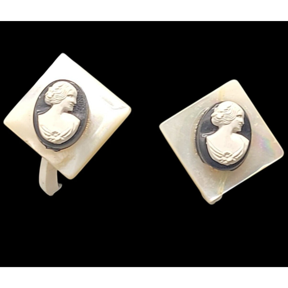 MOP Lucite Cameo Tension Paddle Clip On Earrings Mother Of Pearl Vtg Black White