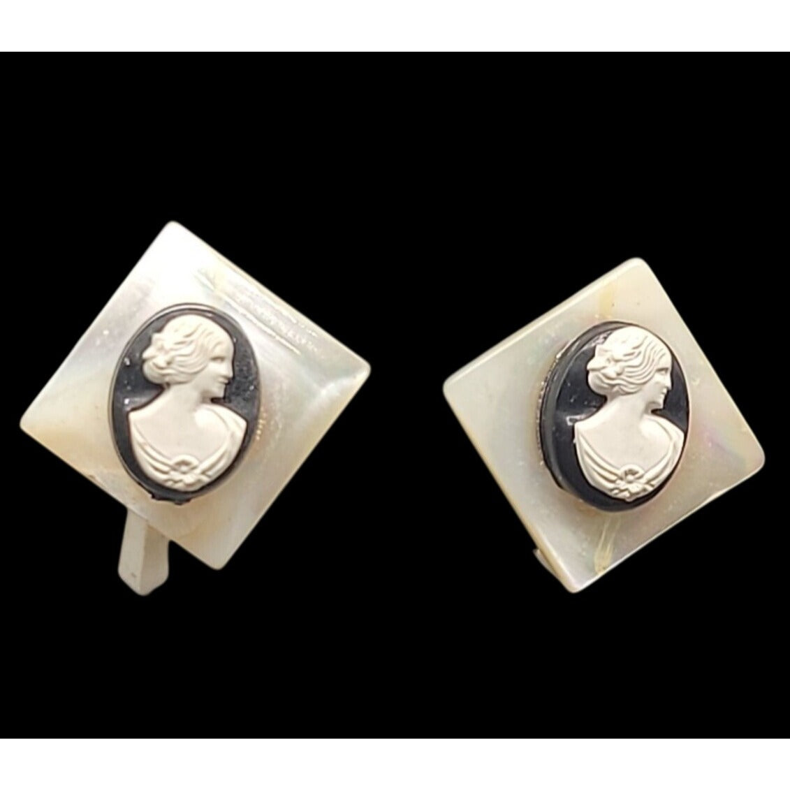 MOP Lucite Cameo Tension Paddle Clip On Earrings Mother Of Pearl Vtg Black White