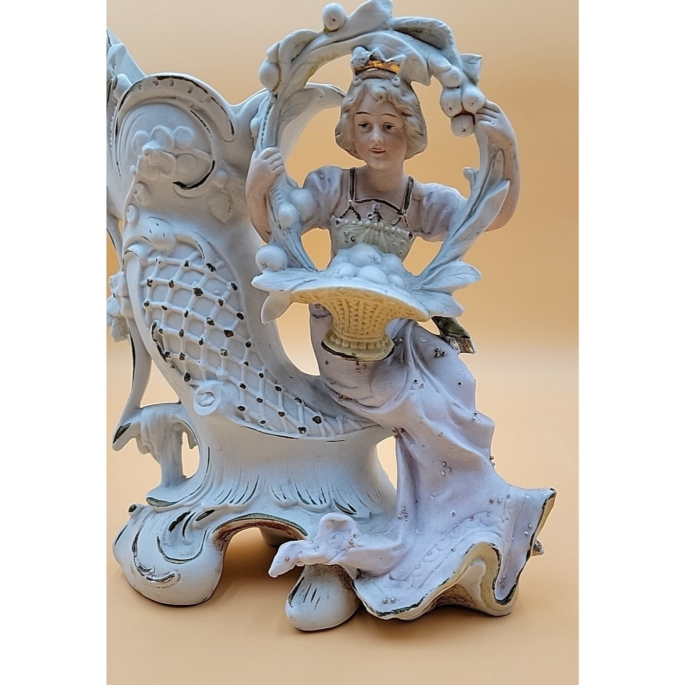 Antique Unger & Schneider Co German Porcelain Bisque Lady Spill Vase 1885-1900