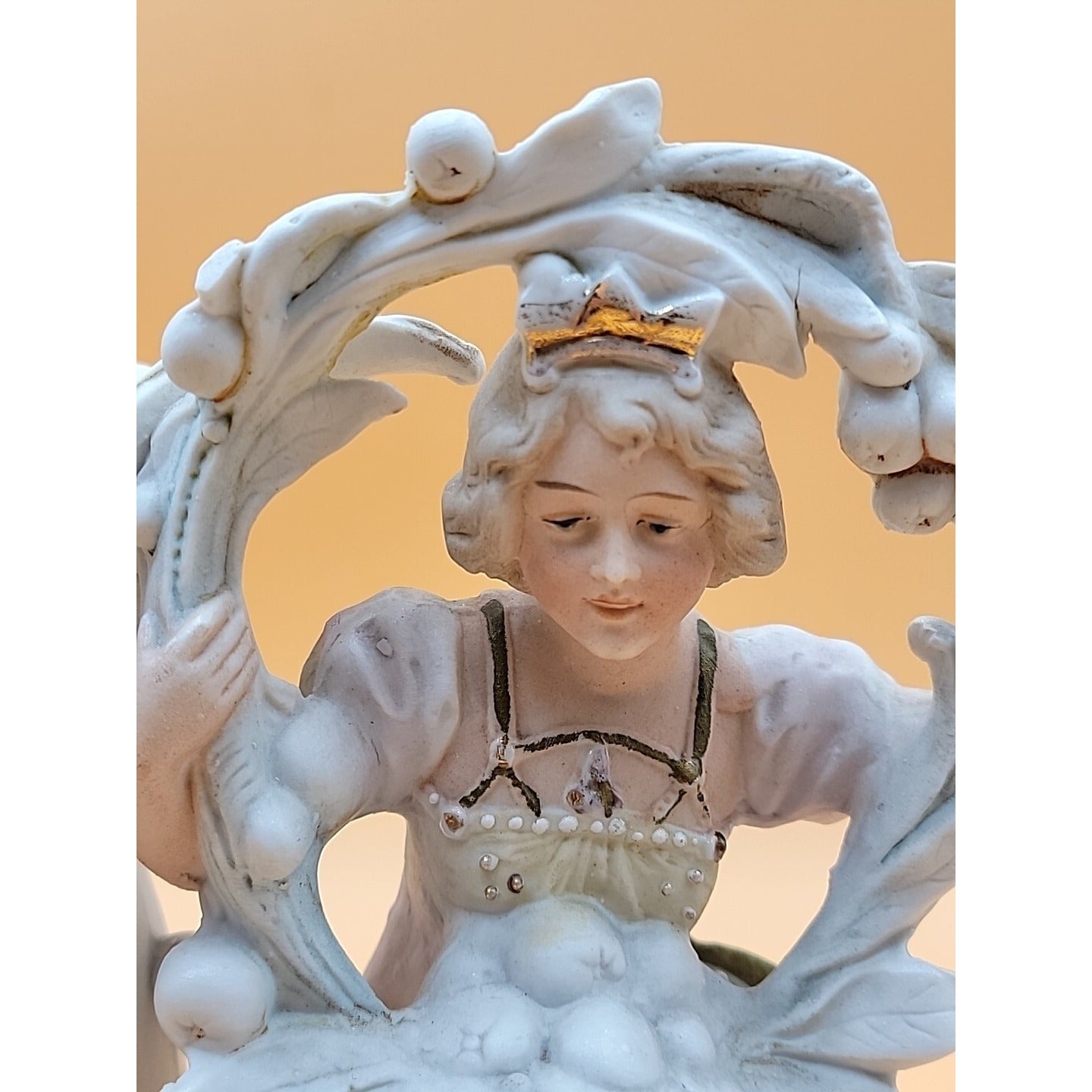 Antique Unger & Schneider Co German Porcelain Bisque Lady Spill Vase 1885-1900