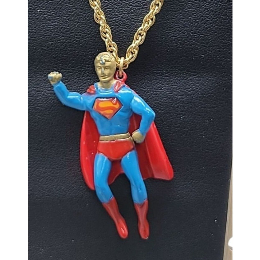 Superman Pendant Necklace DC Comics 22" Gold Tone Chain VTG 1978 Super Hero