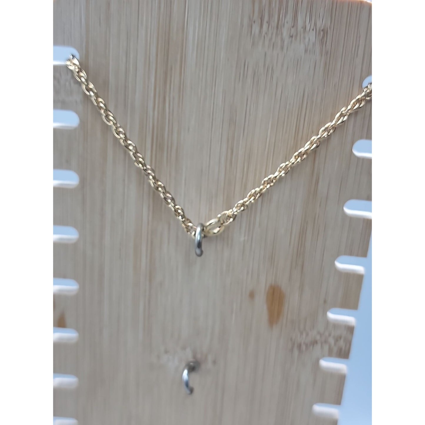 Superman Pendant Necklace DC Comics 22" Gold Tone Chain VTG 1978 Super Hero