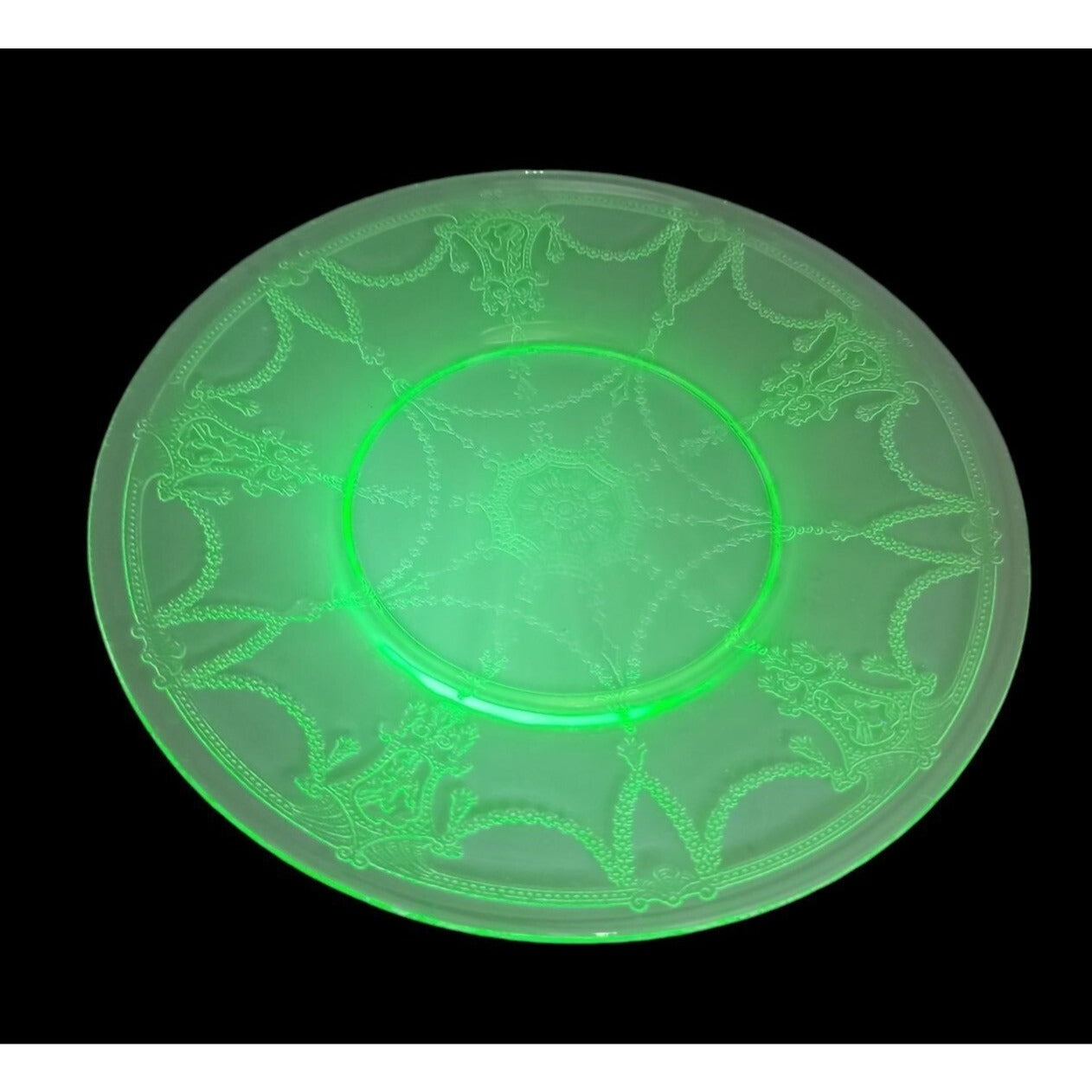Vtg Anchor Hocking Uranium Luncheon Plate Cameo Ballerina Green Depression Glass